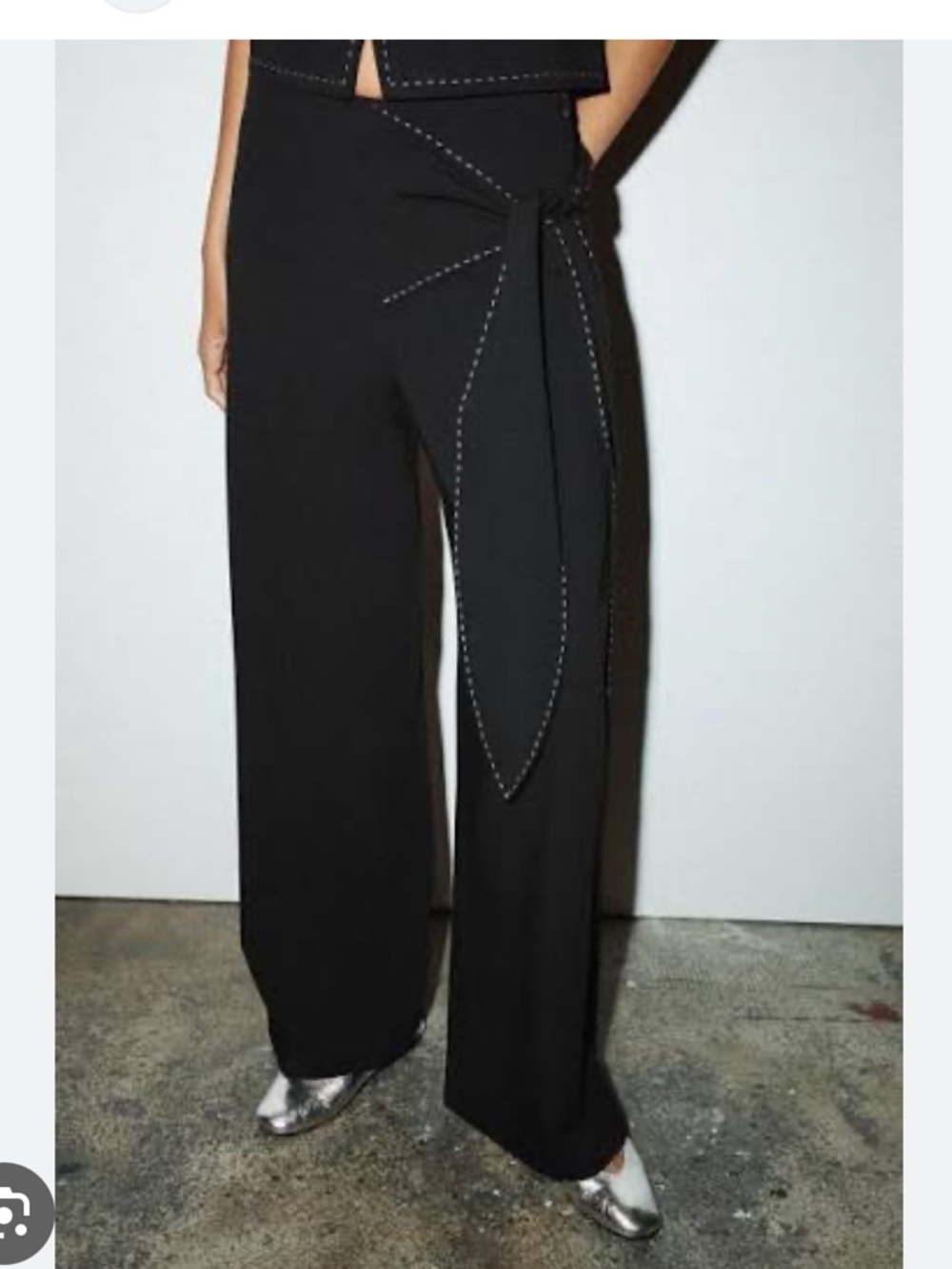 Zara Black Wide-Leg Pants with Tie Detail and White Stitching | XS